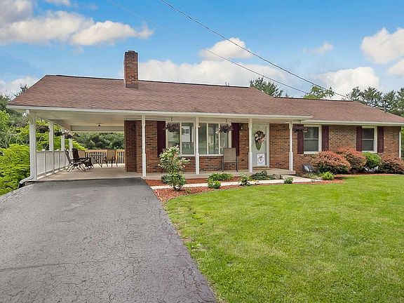 3rd image of 550 Chinquapin Trl