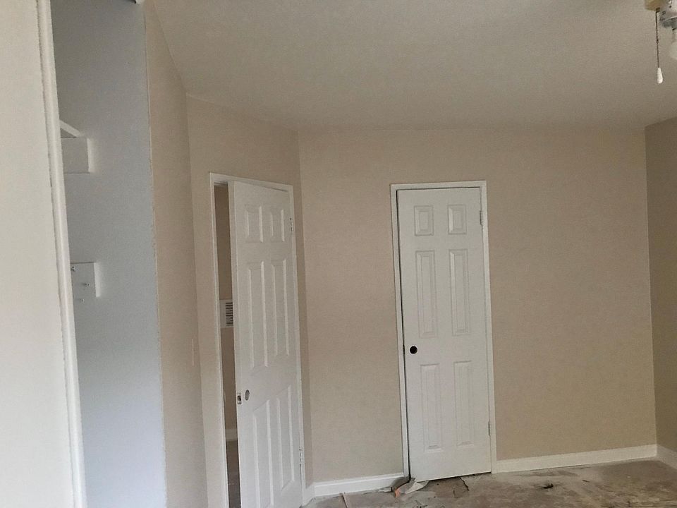 1st image of 1209 W 4th St APT C