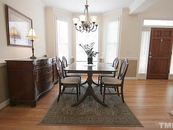 4th image of 1243 Fairview Club Dr