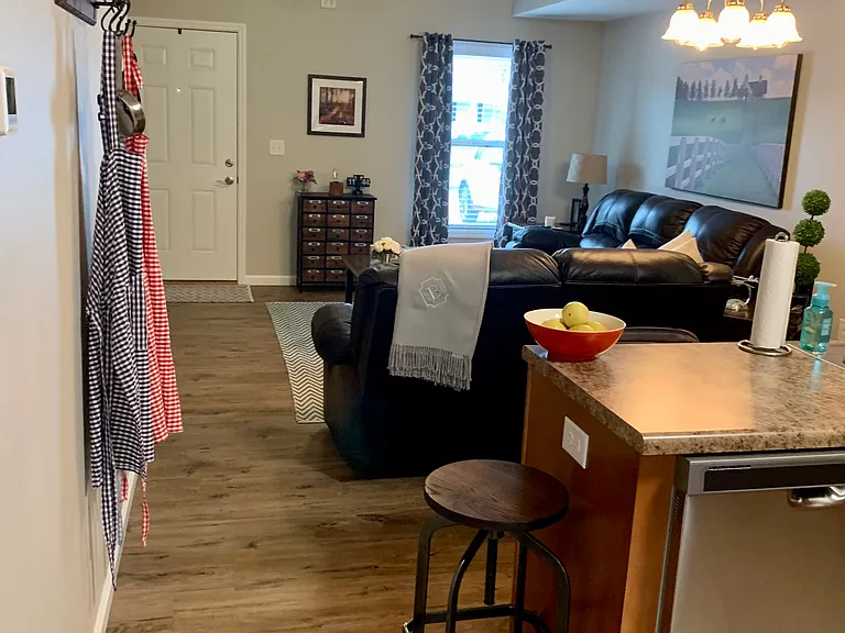 85 Melrose Dr #5 — Photo 5