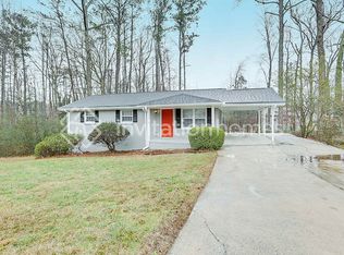 1140 Rochelle Dr, Austell, GA 30168