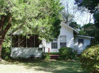 55 S School St, Fairhope, AL 36532