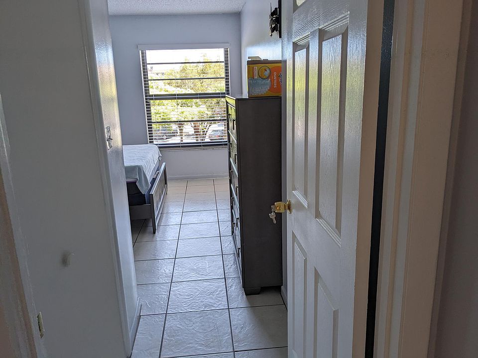 1st image of 5800 SW 127th Ave APT 2320