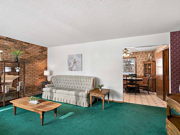 5th image of 10572 Crooked Lake Blvd NW