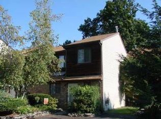 418 Rakov Rd, Maybrook, NY 12543