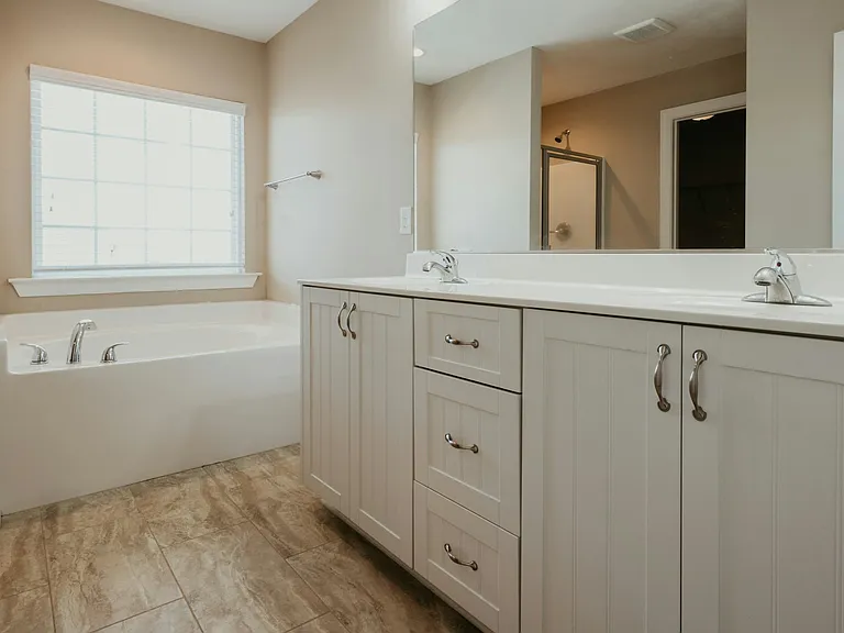 1224 Cobblefield Dr — Photo 14
