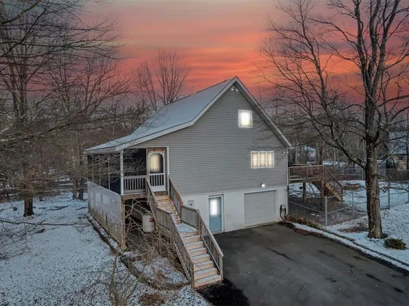 278 Lidio Rd, Blakeslee, PA 18610