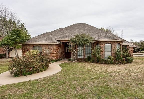 2nd image of 1517 Kari Ann Dr