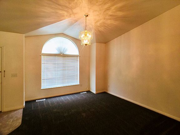 4th image of 1203 S Kingswood Cir