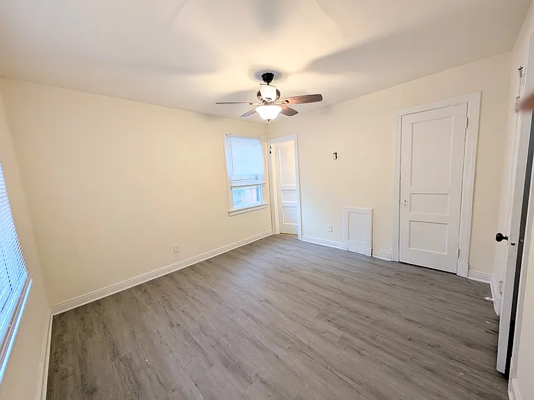 1410 Williamsburg Rd — Photo 3