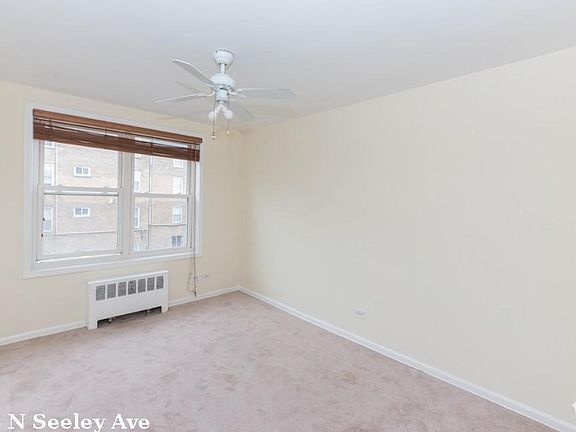 5th image of 6124 N Seeley Ave #1215