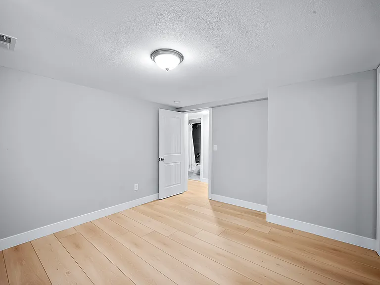 4524 Decatur St — Photo 33