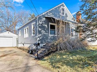1113 E Cox Ave, Peoria Heights, IL