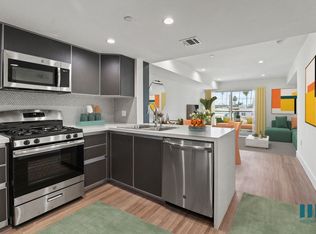 Santa Monica Breeze by Wiseman, Los Angeles, CA 90025