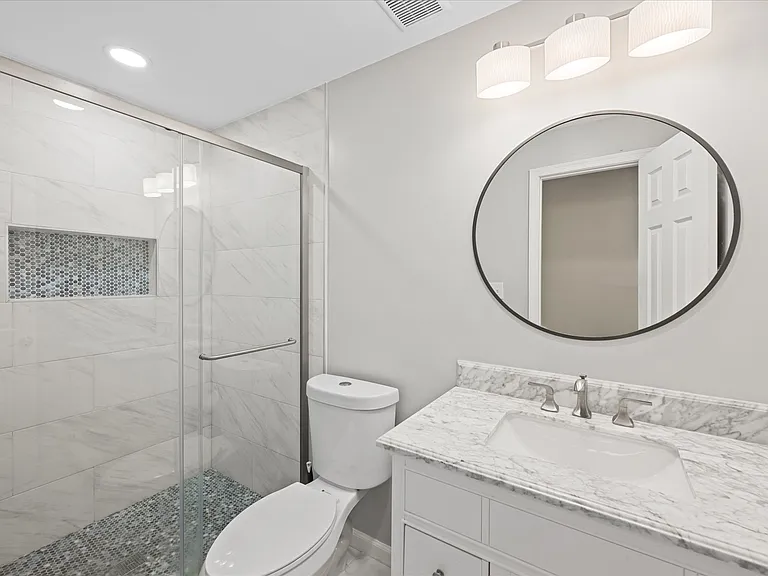 11209 Maine Cove Dr — Photo 33