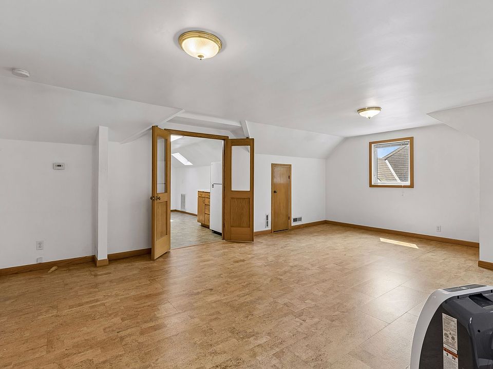 1st image of 1519 Adams St NE APT 3