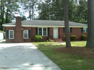 3 Cedarcrest Ln, Portsmouth, VA 23701