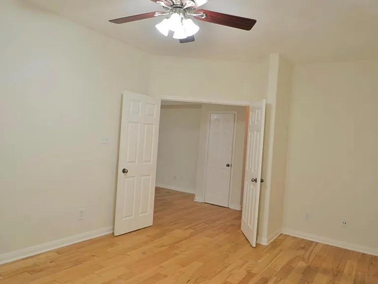2110 Banfield Ct — Photo 13