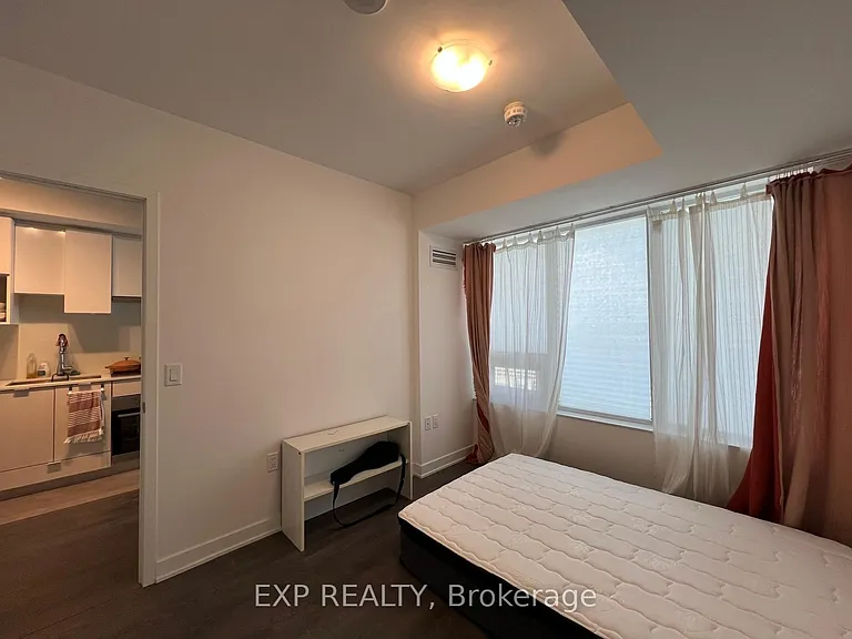 195 Redpath Ave #2713 — Photo 9