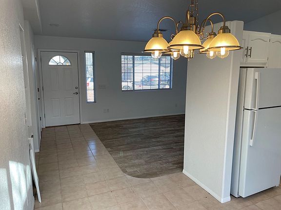 5th image of 642 S 8th St #202