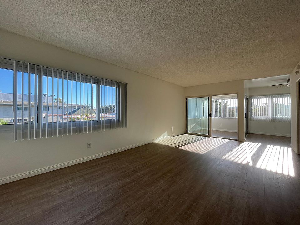 1st image of 634 S Walnut St #4
