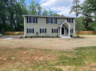 109 Meadowbrook Rd, Saratoga Springs, NY 12866