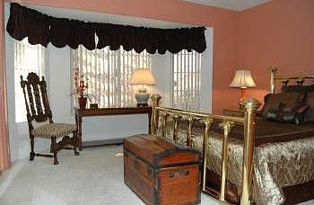 4th image of 8458 W Taro Ln
