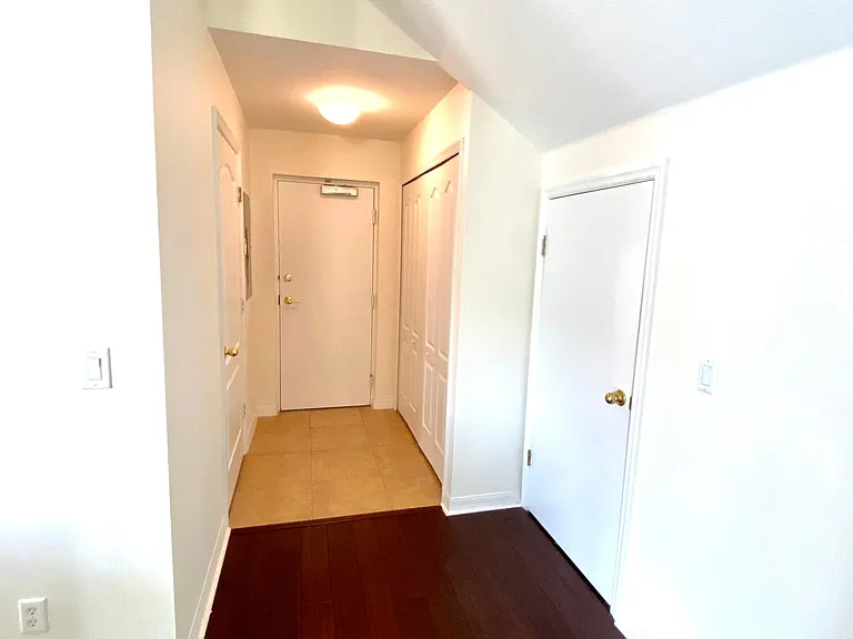 10230 Lake District Ln — Photo 10