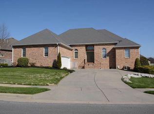 1911 N Alders Ct, Springfield, MO 65802