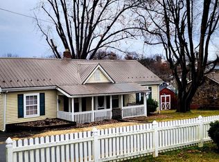 2105 Chestnut St, Staunton, VA 24401