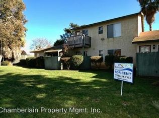 495 Chestnut Ave APT B, Carlsbad, CA 92008