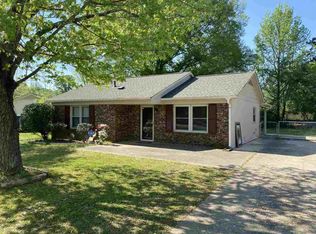 302 Omega Rd, Durham, NC 27712