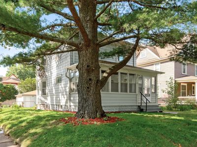 1702 Minnehaha Ave W, Saint Paul, MN, 55104