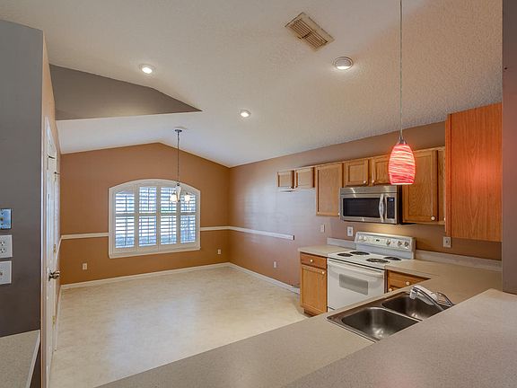 2nd image of 9534 Staples Mill Dr