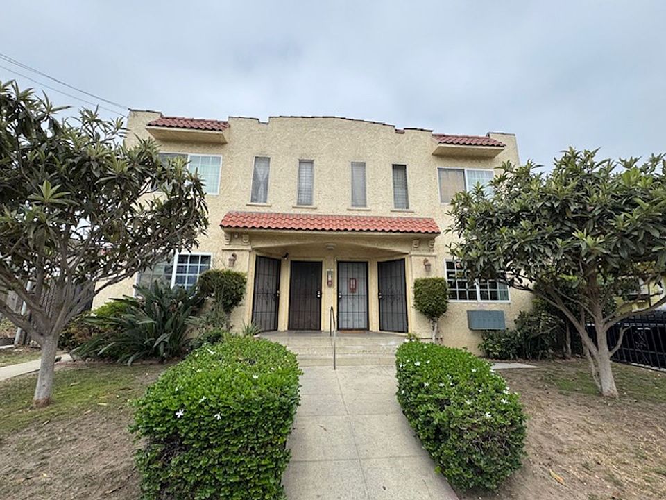 1st image of 733 Cerritos Ave #739