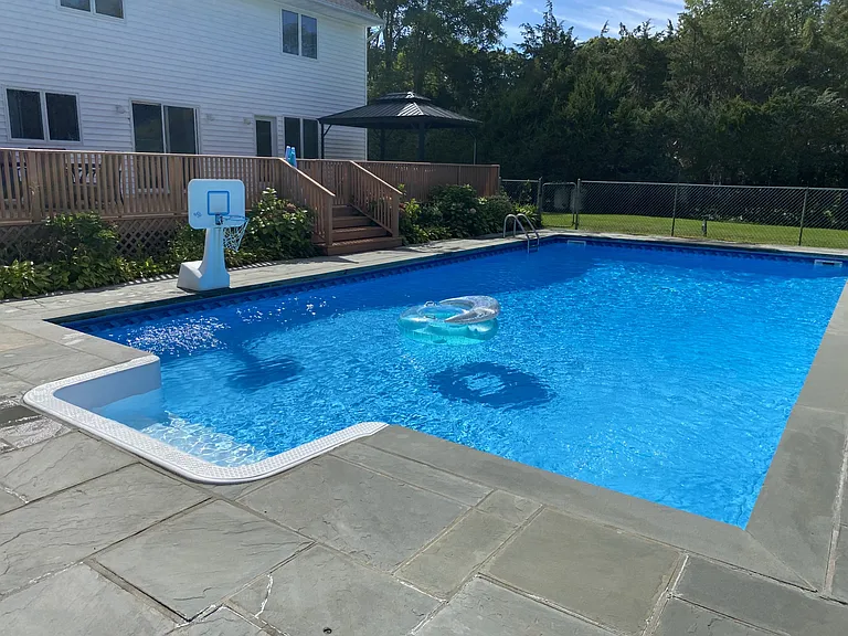 7 Sea Breeze Ave — Photo 16