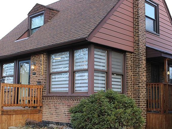 2nd image of 10933 S Avenue F
