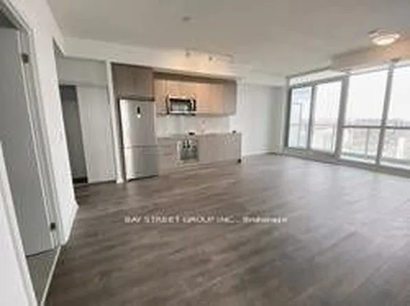 38 Manor Rd E #2304, Toronto, ON M4S 0H4