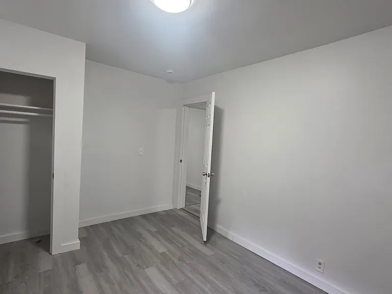 238 Newhall St — Photo 3