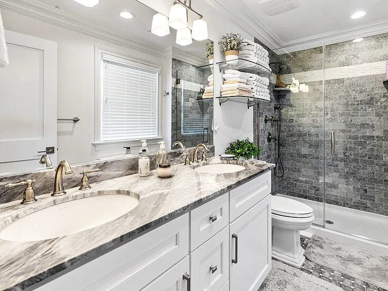 15 Village Green Dr — Photo 17