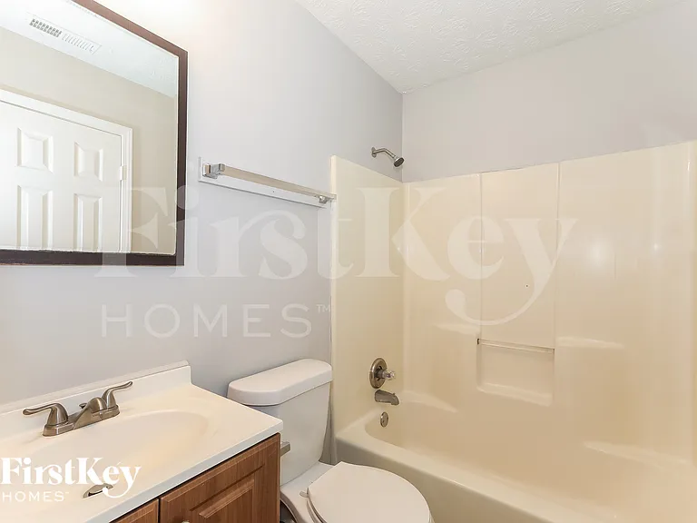 8606 Sheridan Dr — Photo 13