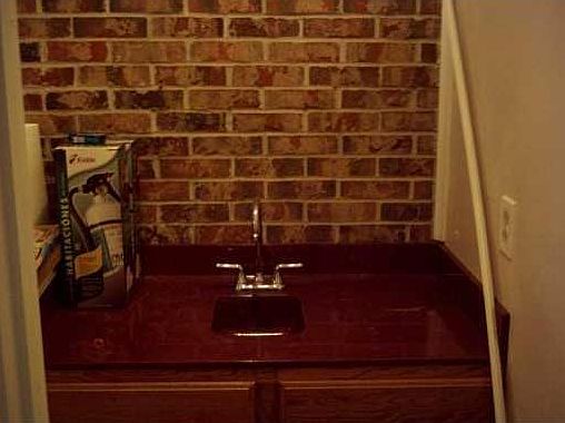 5th image of 4421 Woodland Dr