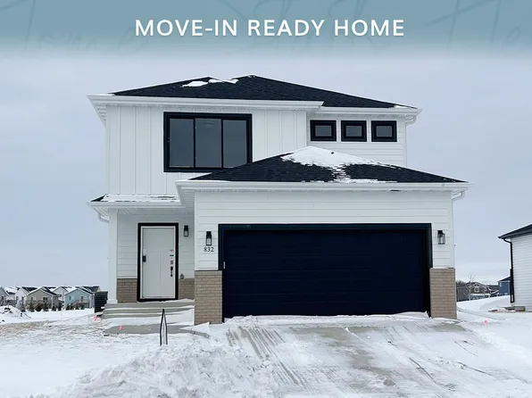 832 2nd Ave, Horace, ND 58047