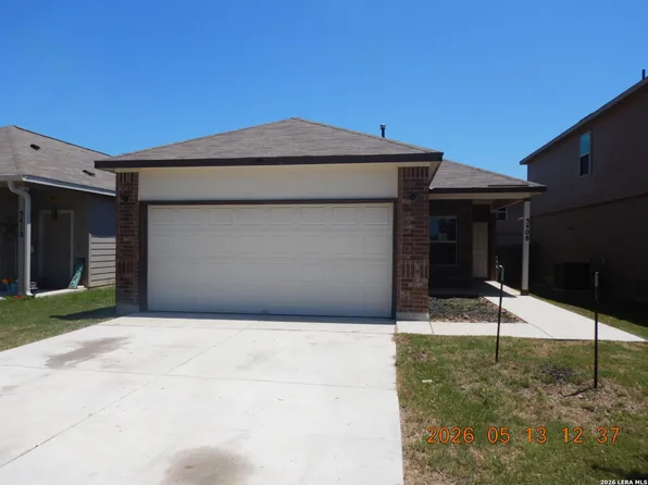 5408 Daniel Way, St Hedwig, TX 78152