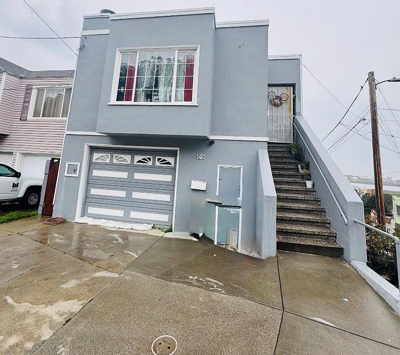 1st image of 800 Jamestown Ave