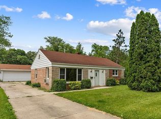 22 Monee Rd, Park Forest, IL 60466