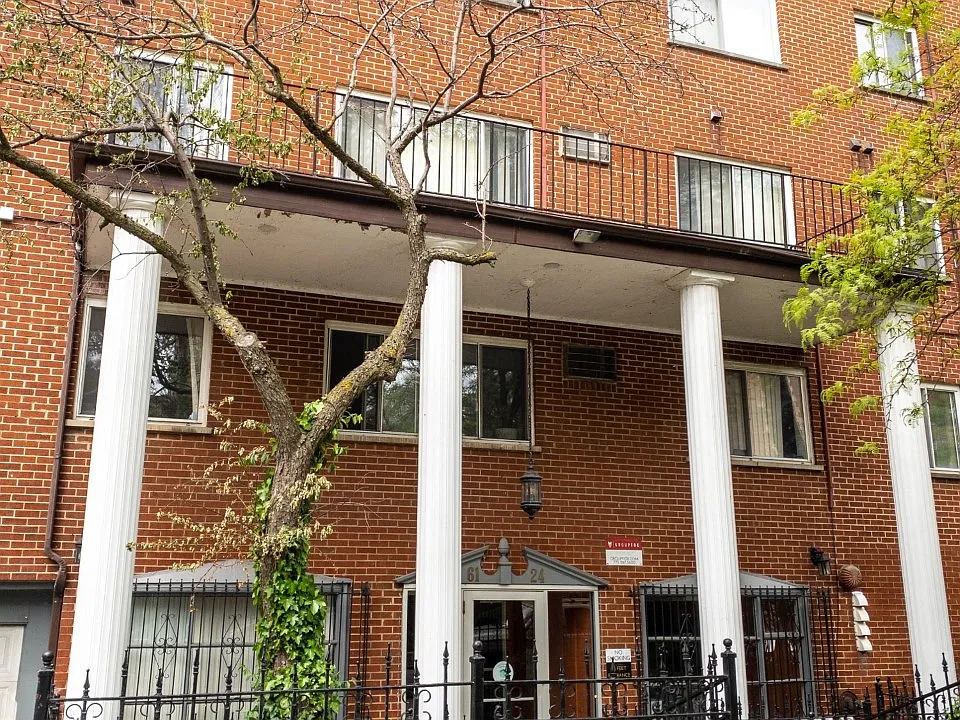Winthrop Place