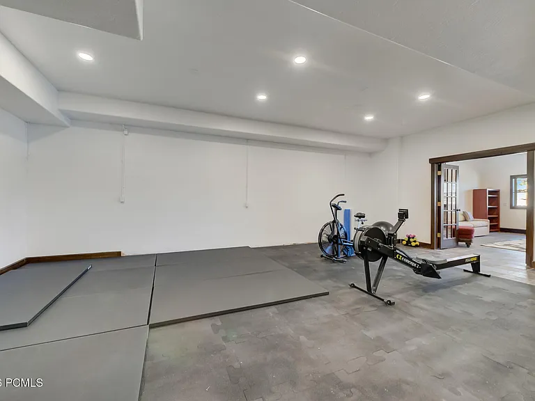 715 Aspen Ln — Photo 56