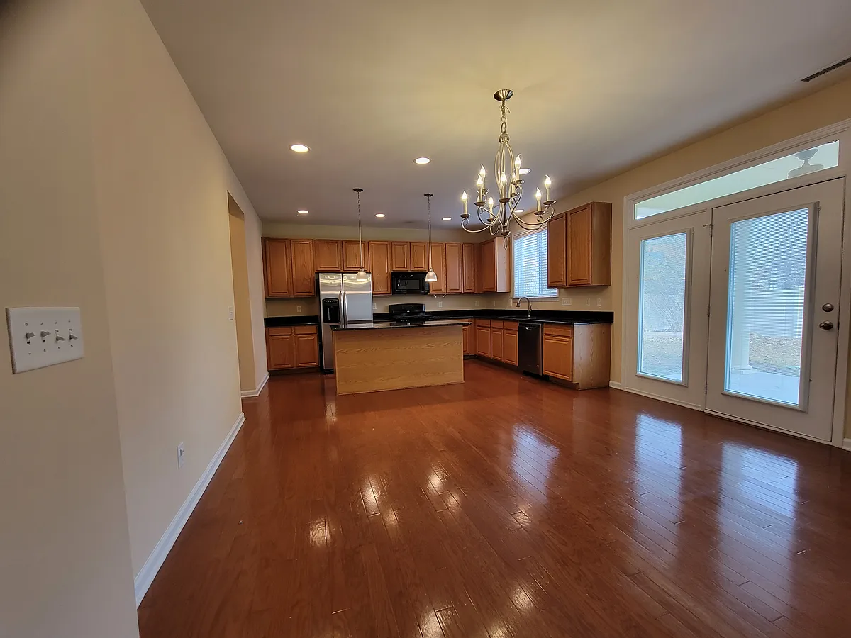 02_02212022 - 302 Lime Creek Ct
