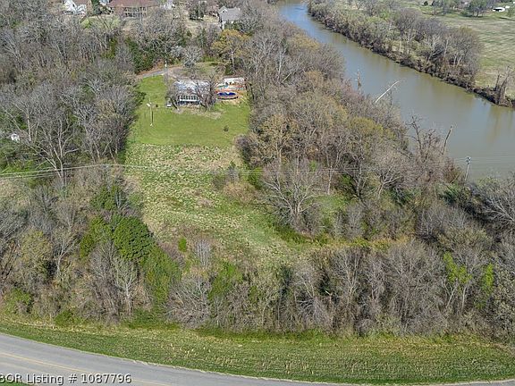2nd image of Hopkins Dr